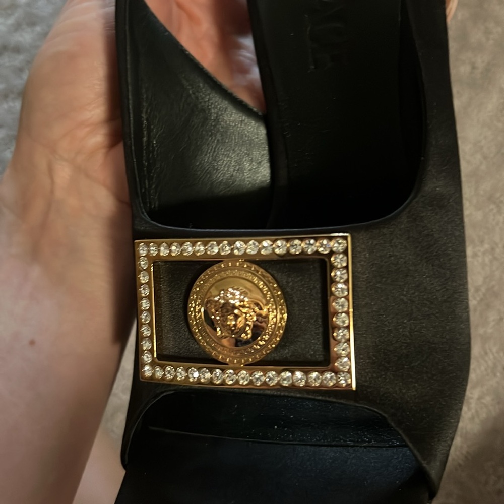 Versace shoes - Picture 11 of 11